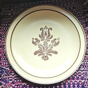 Pfaltzgraff Village Dinner Plate